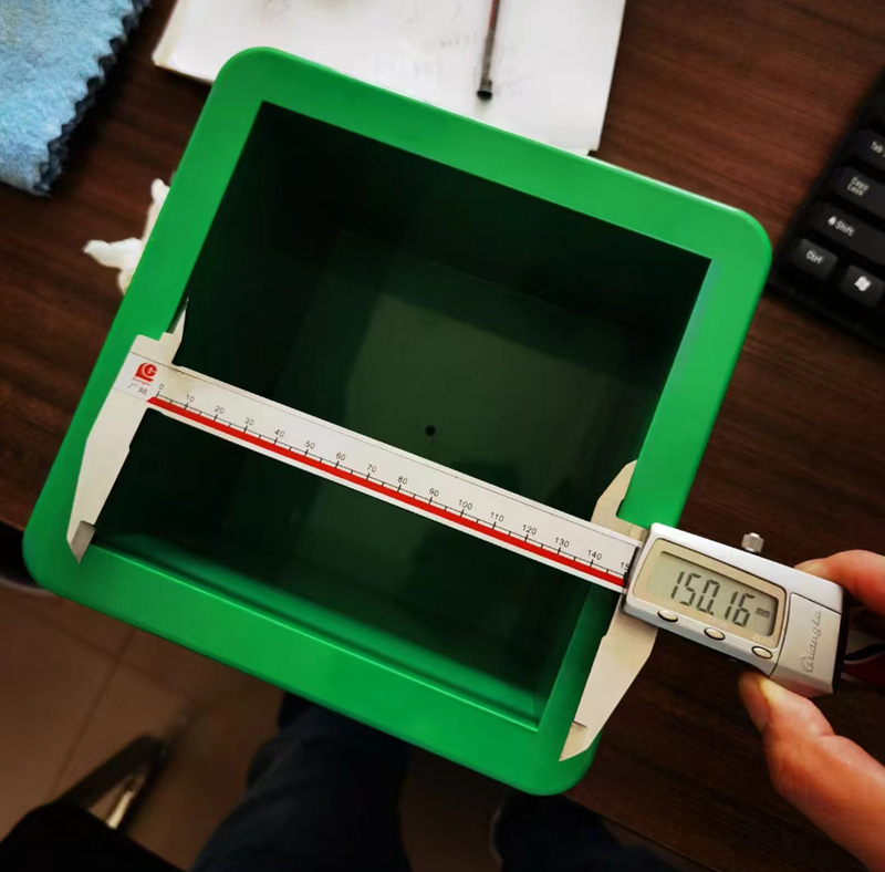 Betontest 150 mm Würfelform