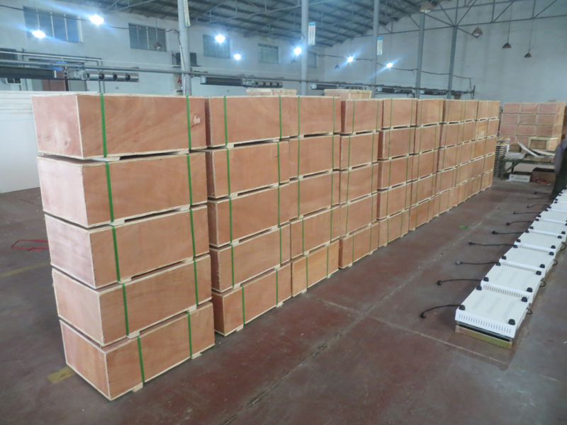 Labor -Hotplate -Verpackung