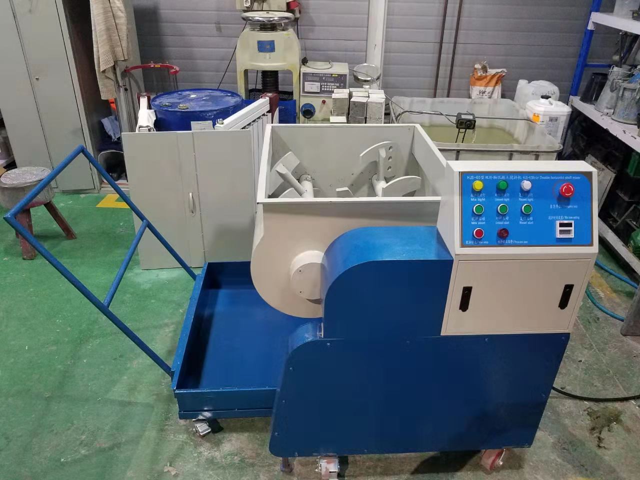 Batch -Pflanzen -Mini -Betonmischer
